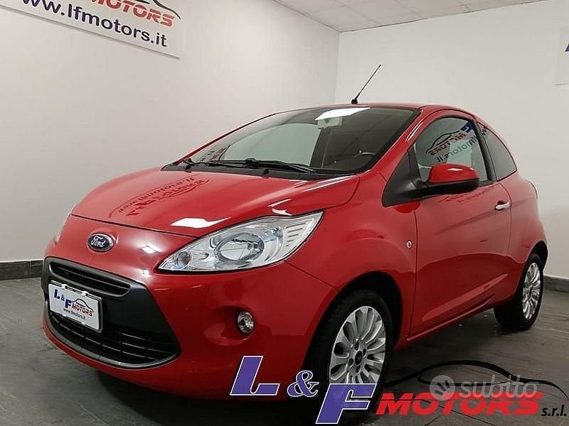 Usata Ford Ka 69 CV (50 kW) 2015 Rosso Utilitaria