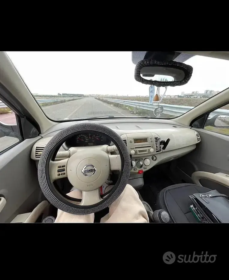 Usata Nissan Micra 65 CV (47 kW) 2006 Grigio Berlina