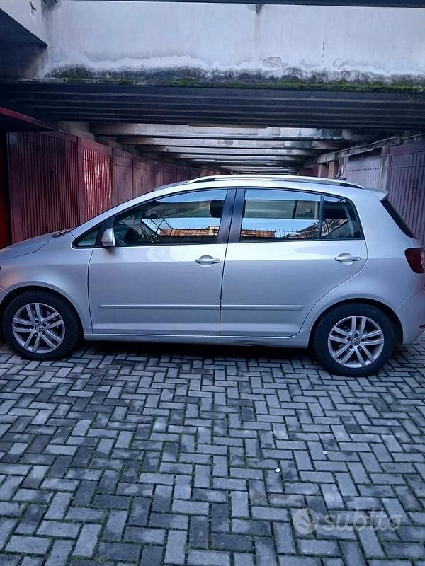 Usata VW Golf Plus Cross 140 CV (102 kW) 2012 Grigio Monovolume