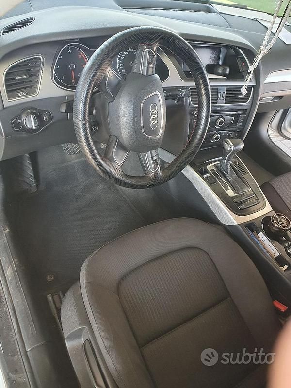 Usata Audi A4 143 CV (105 kW) 2013 Grigio Station wagon