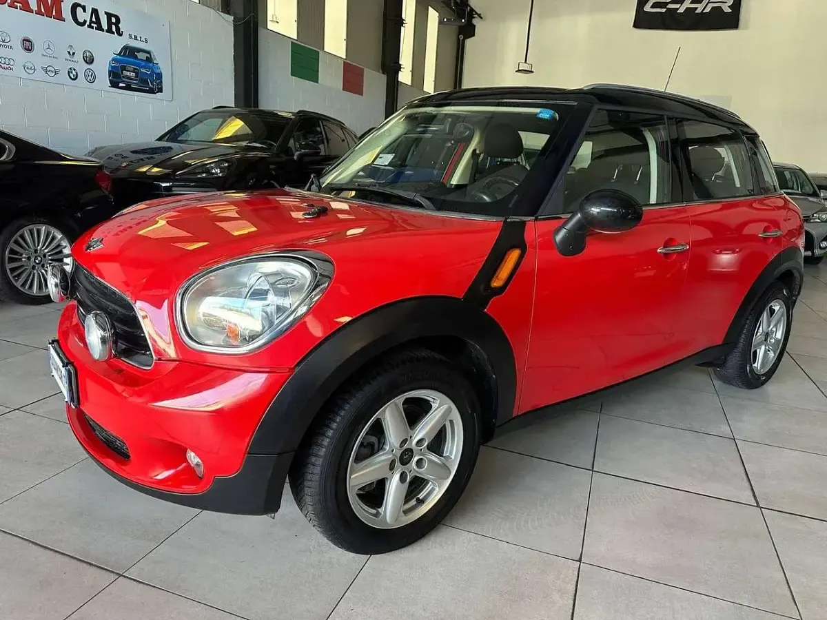 Usata Mini Cooper D Countryman 111 CV (81 kW) 2011 Rosso SUV
