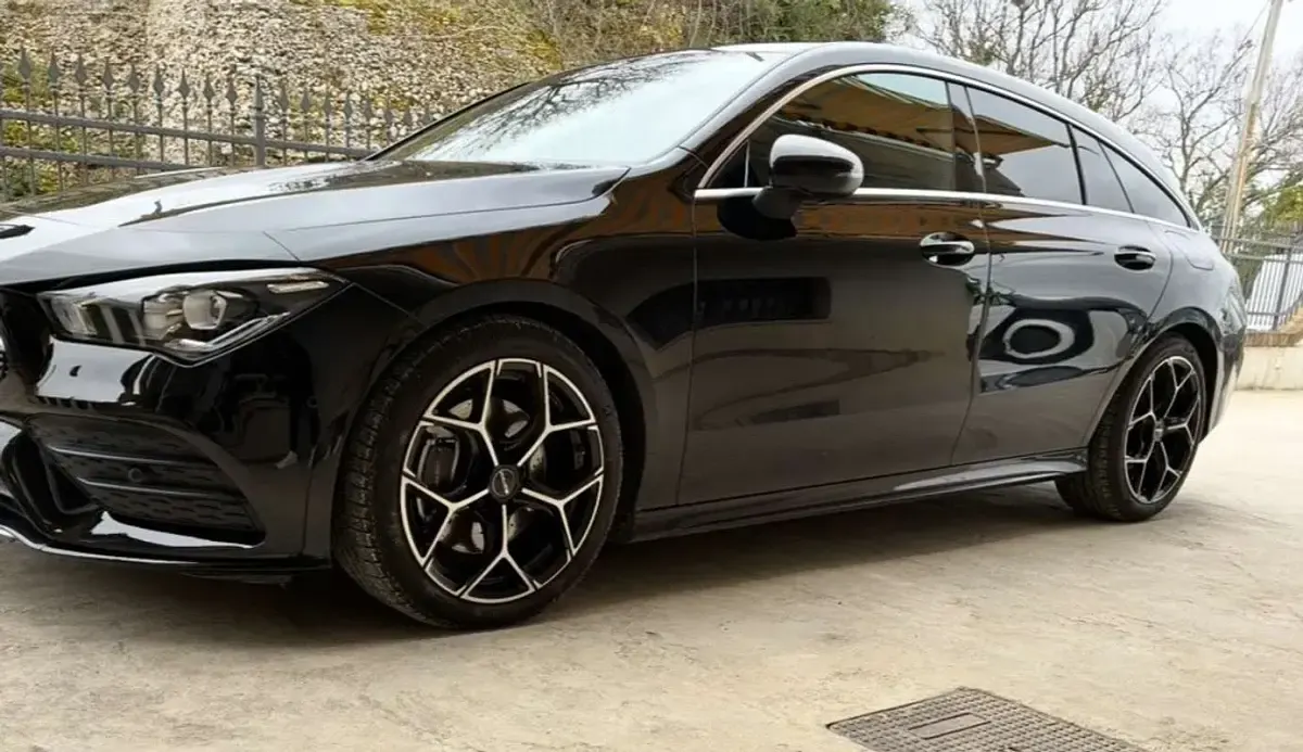 Usata Mercedes CLA200 AMG line 150 CV (110 kW) 2023 Nero Coupé