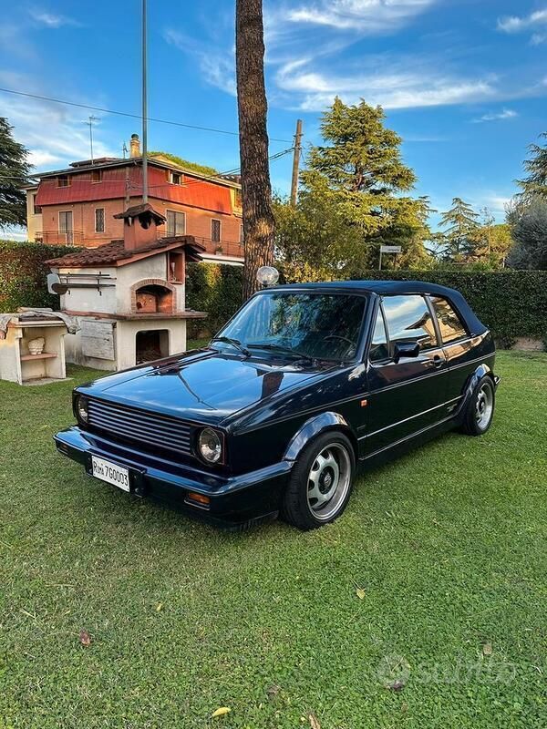 Blu Usata 1993 VW Golf Cabriolet Cabrio | 14.500 € - Immagine 1/4