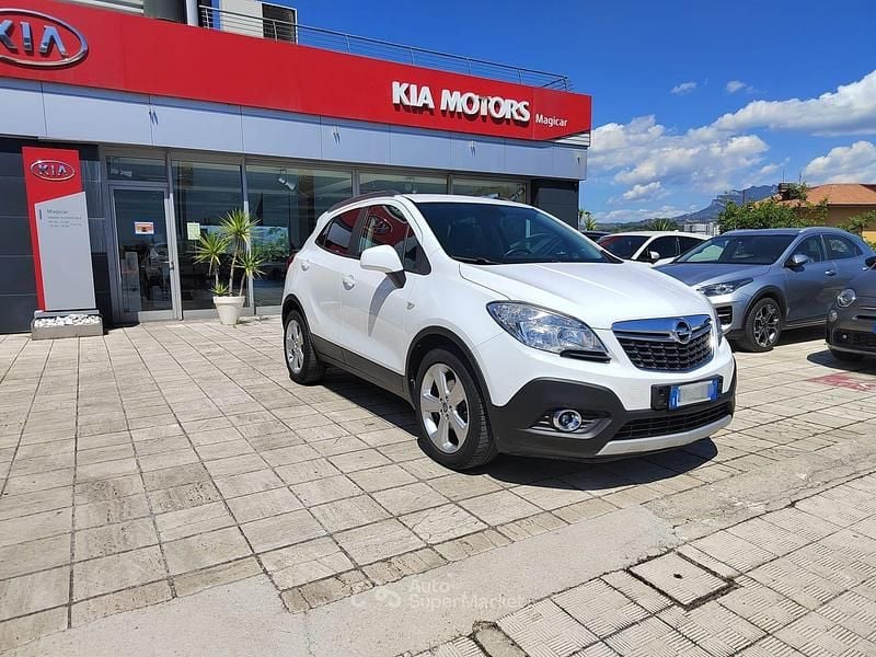 Usata Opel Mokka 140 CV (102 kW) 2014 Bianco SUV