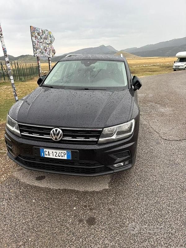 Usata VW Tiguan 150 CV (110 kW) 2020 Nero SUV