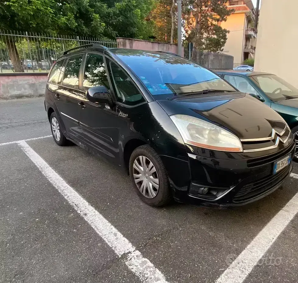 Usata Citroën Grand C4 Picasso 125 CV (91 kW) 2010 Nero Monovolume