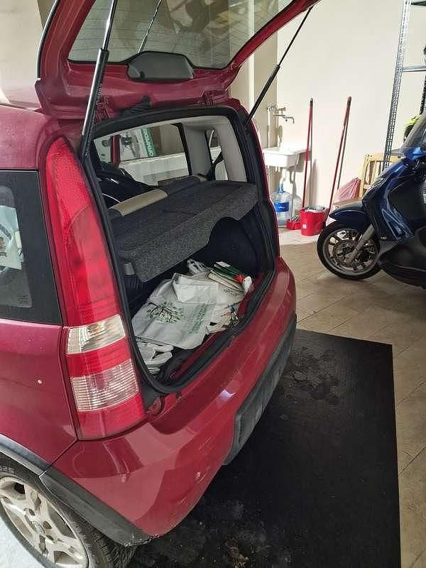 Usata Fiat Panda 4x4 Climbing 60 CV (44 kW) 2008 Rosso Utilitaria