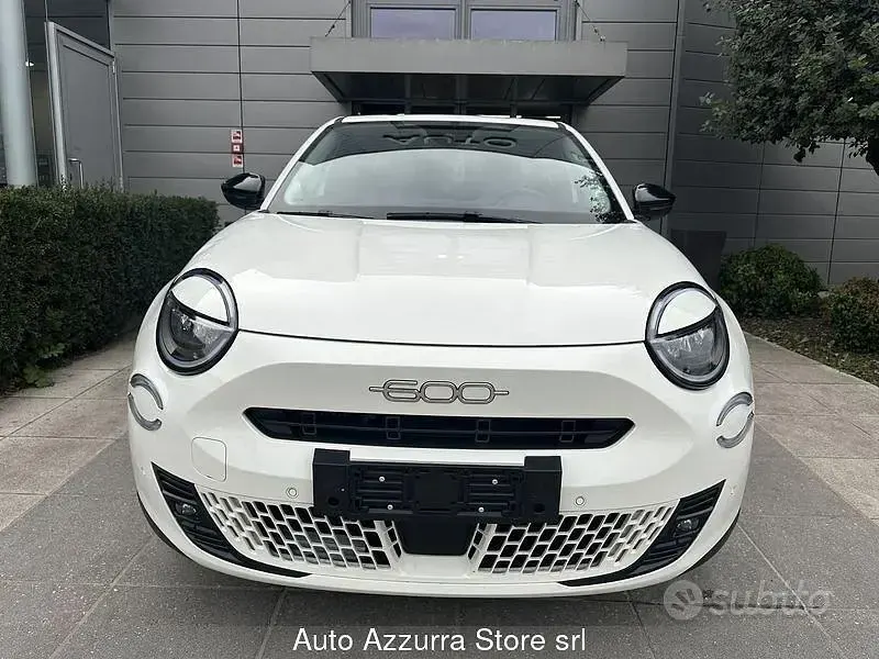 Usata Fiat 600 La Prima 101 CV (74 kW) 2025 Bianco SUV