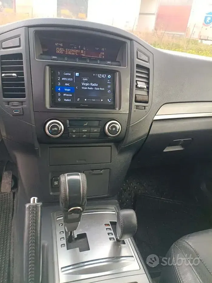 Usata Mitsubishi Pajero 170 CV (125 kW) 2008 Grigio SUV