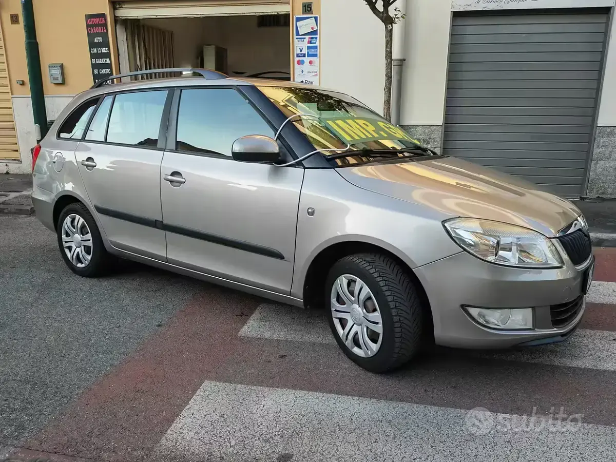 Usata Skoda Fabia Style 86 CV (63 kW) 2011 Marrone Station wagon