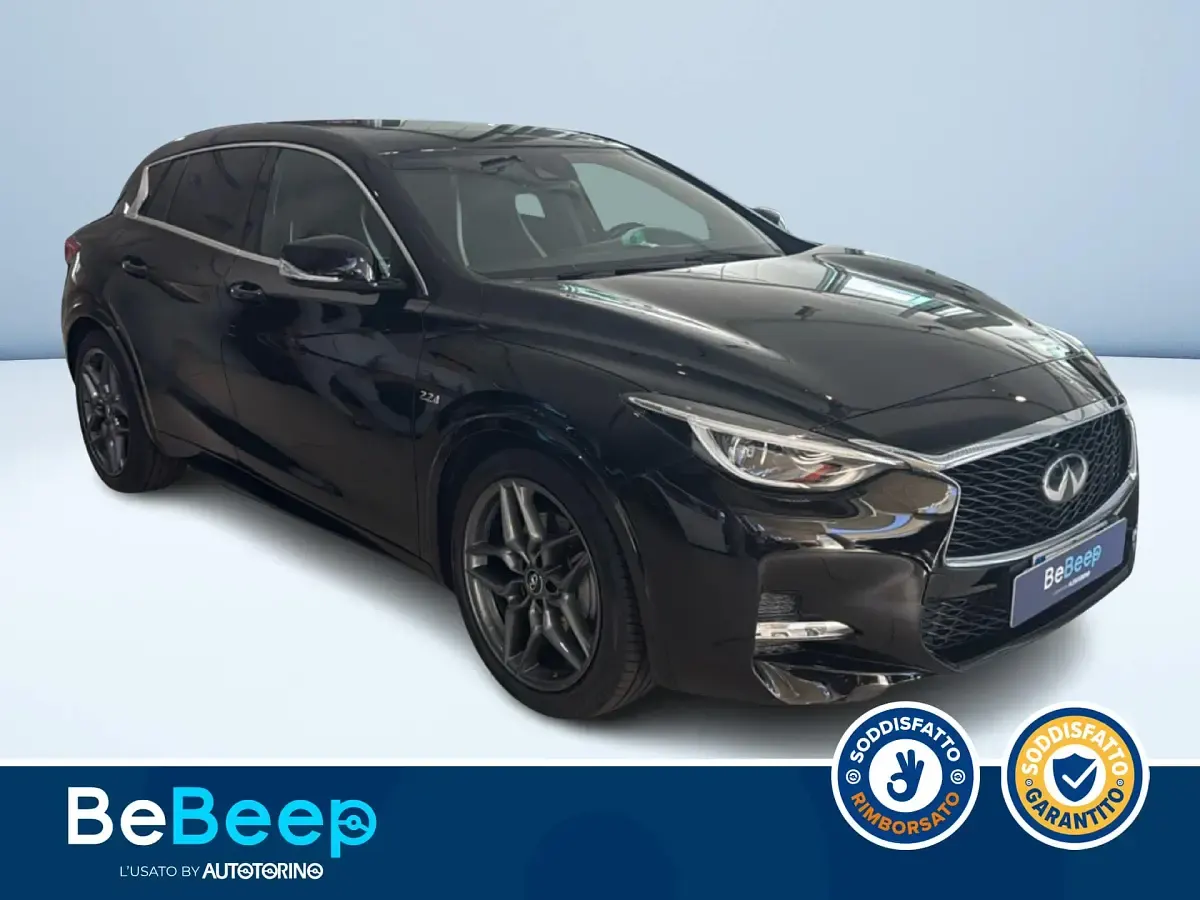 Usata Infiniti Q30 Sport Tech 170 CV (125 kW) 2016 Nero metallizzato