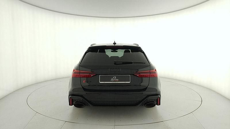 Usata Audi RS6 600 CV (441 kW) 2022 Nero Station wagon