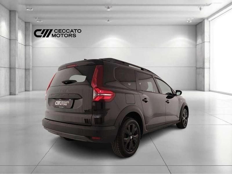 Usata Dacia Jogger Extreme 110 CV (80 kW) 2022 Nero Monovolume