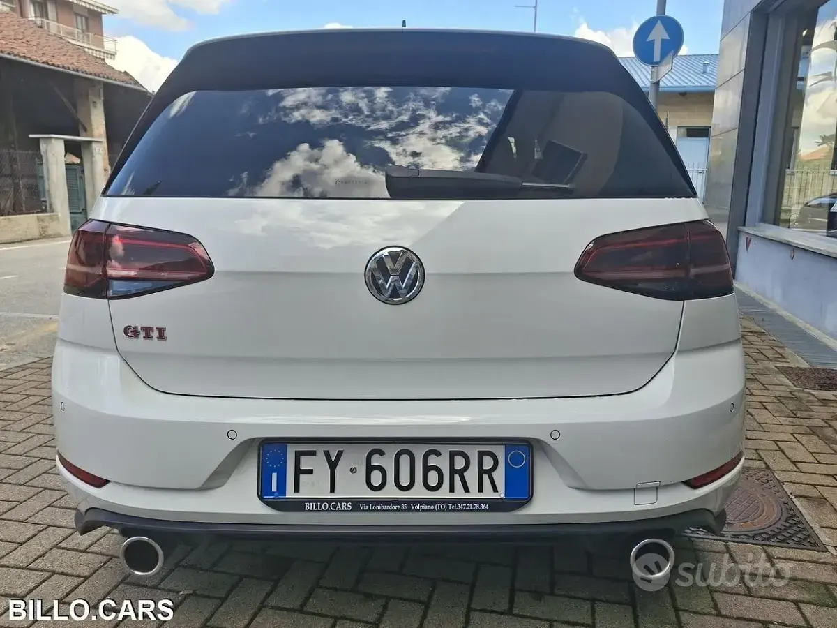 Occasion VW Golf VII GTI 245 ch (180 kW) 2019 Blanc Berline