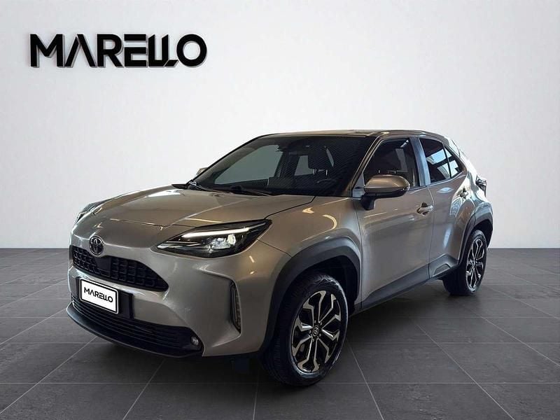 Usata Toyota Yaris Cross Trend 116 CV (85 kW) 2021 Silver metallic SUV