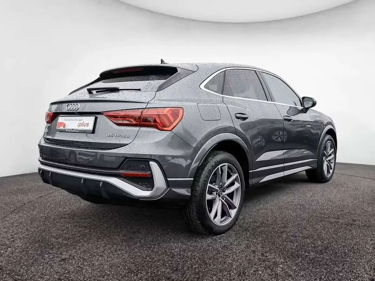 Usata Audi Q3 S-Line 150 CV (110 kW) 2023 Grigio SUV
