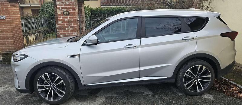 Usata Sportequipe S7 159 CV (116 kW) 2025 Argento SUV