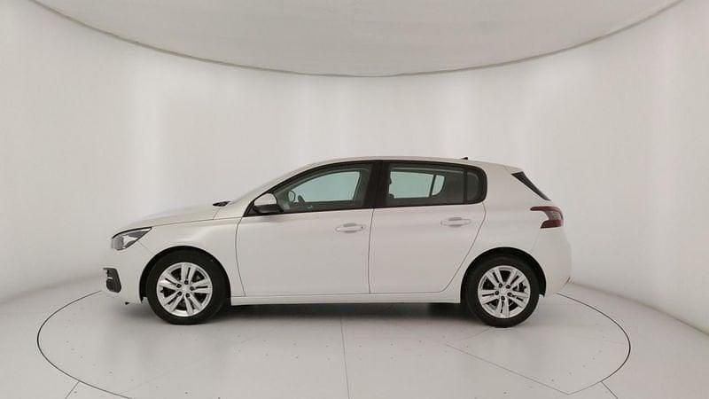 Usata Peugeot 308 Active 102 CV (75 kW) 2020 Bianco Utilitaria