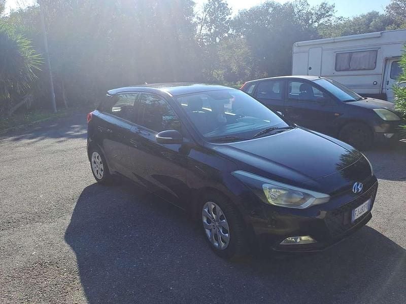 Usata Hyundai i20 Classic 95 CV (69 kW) 2017 Nero Berlina