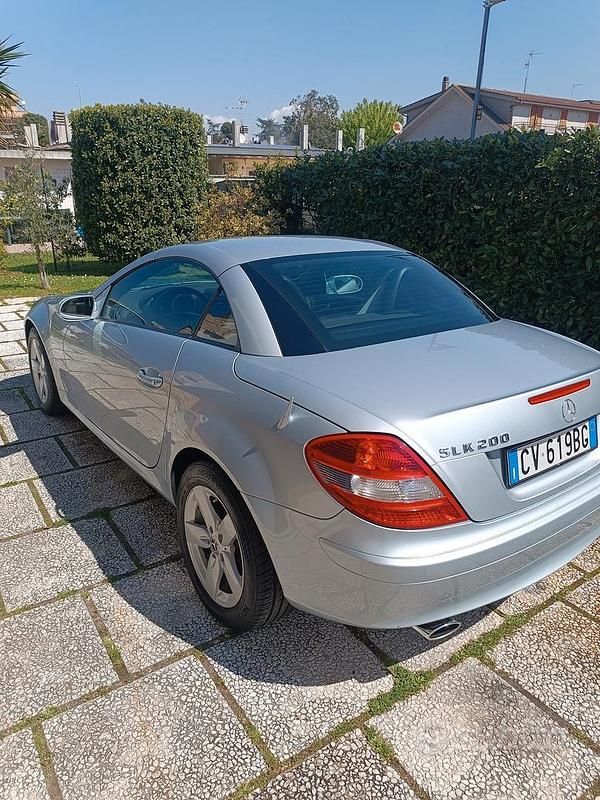 Usata Mercedes SLK200 2004 Grigio Cabrio