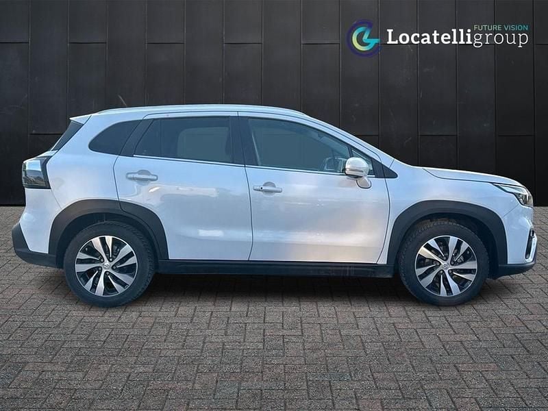 Usata Suzuki SX4 102 CV (75 kW) 2023 Bianco SUV