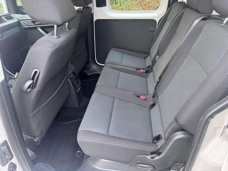 Usata VW Caddy 102 CV (75 kW) 2017 Bianco Monovolume