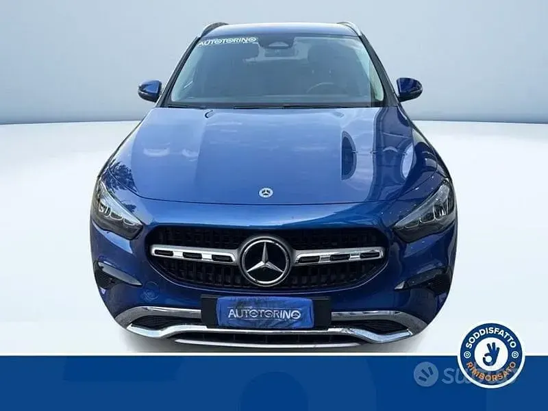 Usata Mercedes GLA200 Advanced 150 CV (110 kW) 2025 Blu SUV
