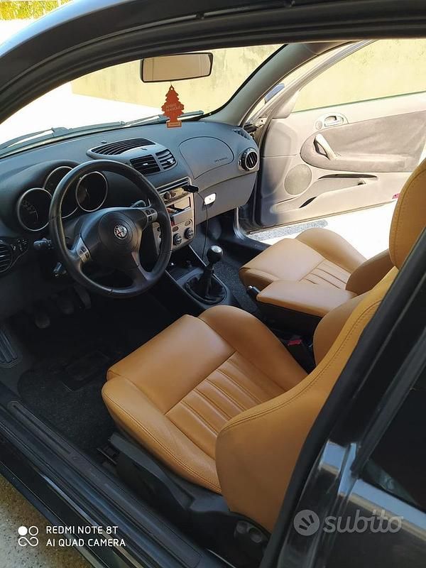 Usata Alfa Romeo 2000 150 CV (110 kW) 2002 Nero Berlina