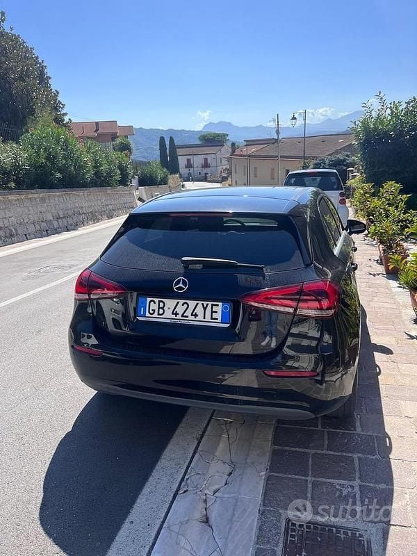 Usata Mercedes A160 95 CV (69 kW) 2020 Nero Berlina