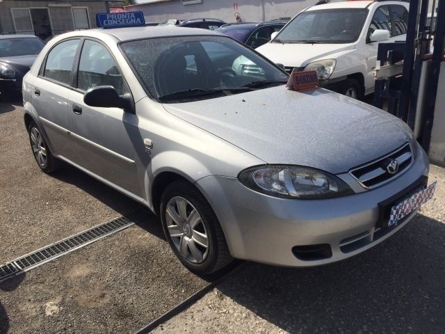 Chevrolet lacetti sport
