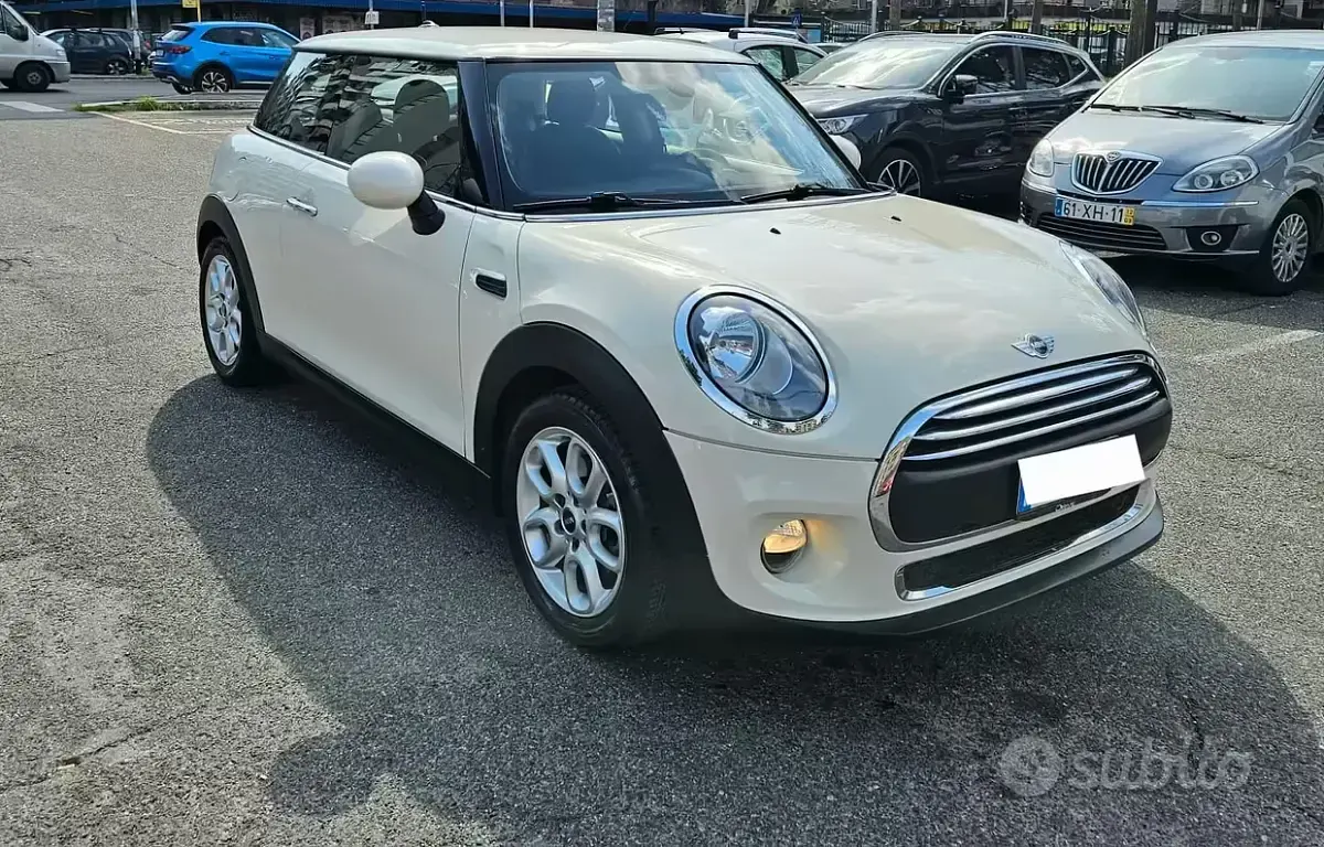 Usata Mini ONE 102 CV (75 kW) 2014 Bianco Utilitaria