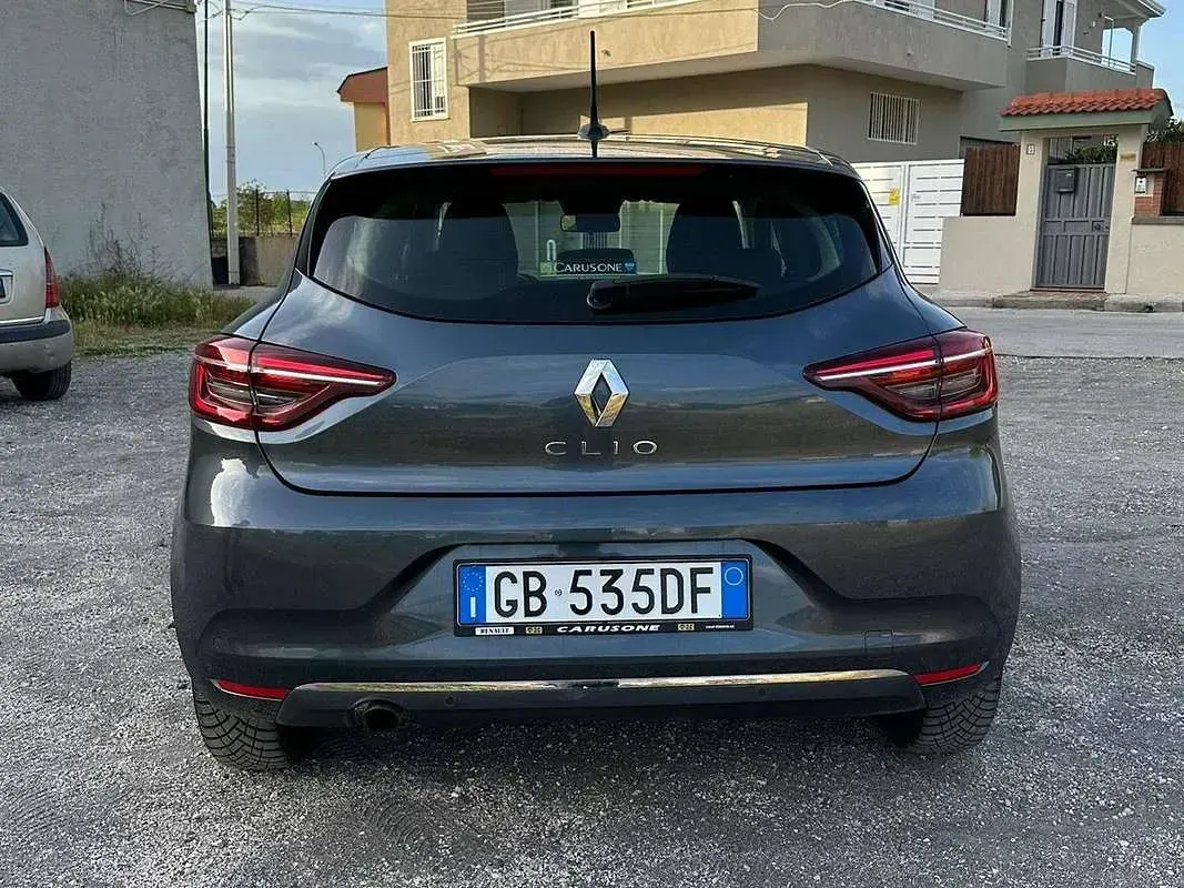 Usata Renault Clio V Zen 86 CV (63 kW) 2020 Grigio Berlina