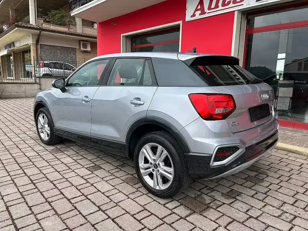 Usata Audi Q2 Admired 110 CV (80 kW) 2021 Grigio SUV