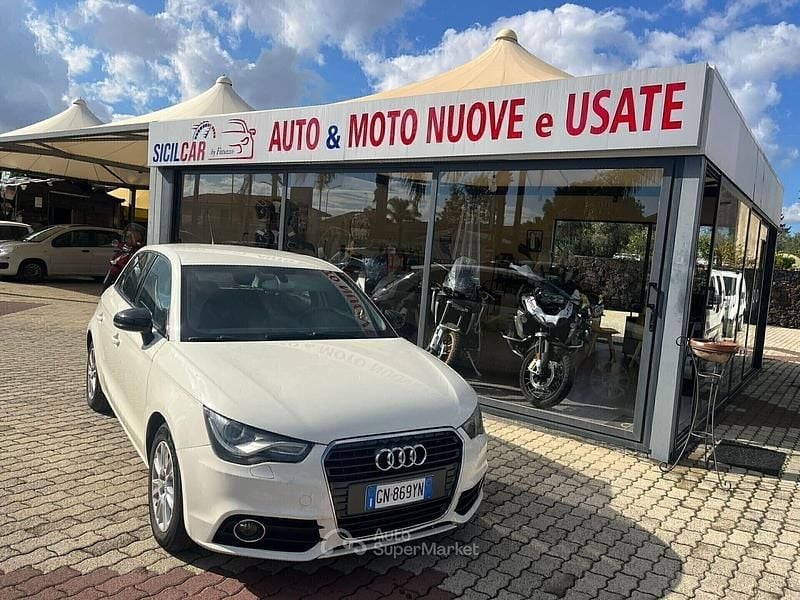 Usata Audi A1 Ambition 90 CV (66 kW) 2012 Bianco Utilitaria