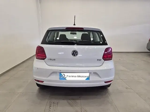 Käytetty VW Polo S 75 HP (55 kW) 2016 Valkoinen Van