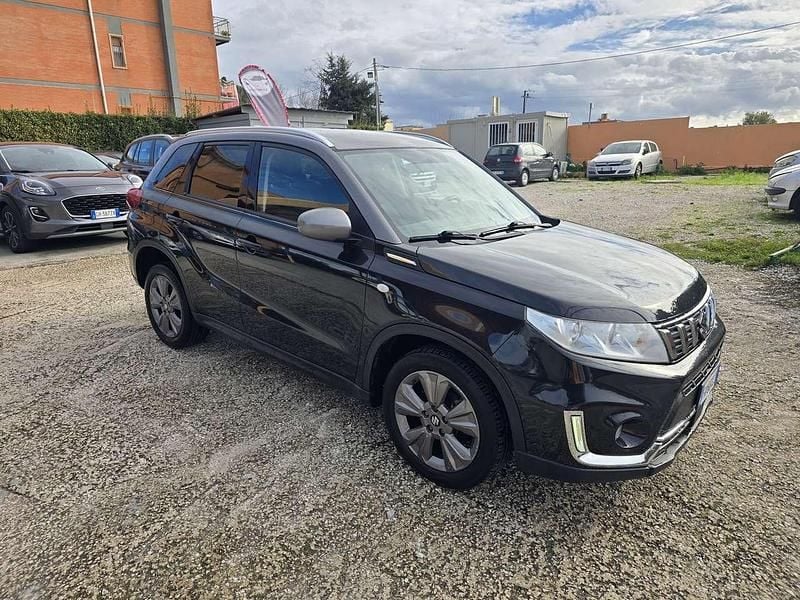 Usata Suzuki Vitara Cool 111 CV (81 kW) 2019 Nero SUV