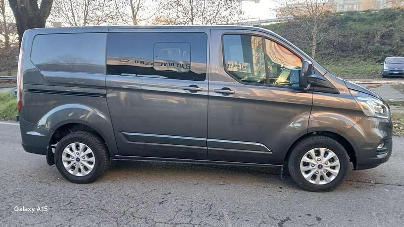 Usata Ford Transit Custom Titanium 177 CV (130 kW) 2022 Marrone Furgone