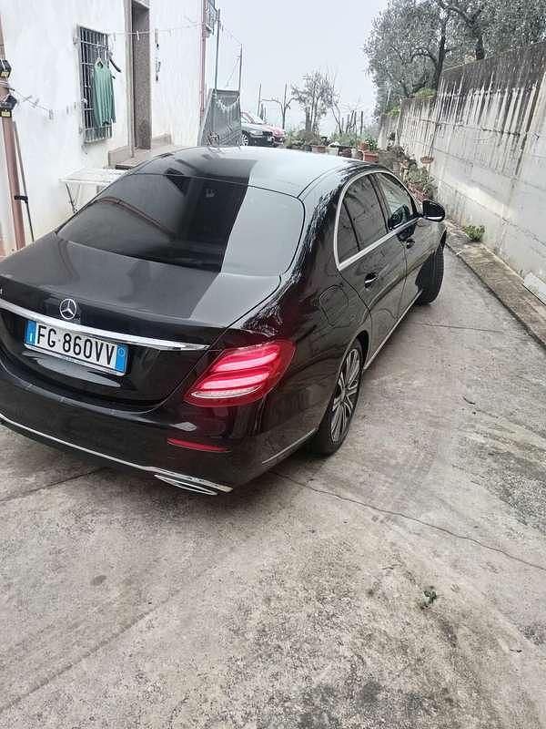 Usata Mercedes E220 Premium Plus 194 CV (142 kW) 2017 Berlina
