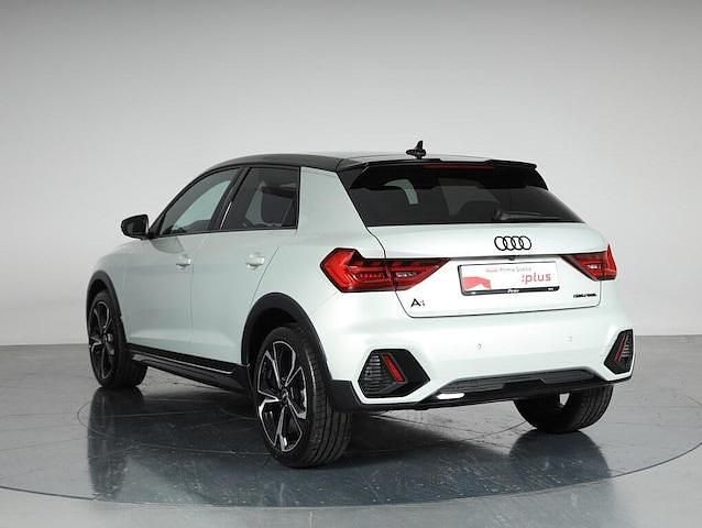 Usata Audi A1 Ambiente 116 CV (85 kW) 2024 Argento cavo metallizzato nero mito meta SUV
