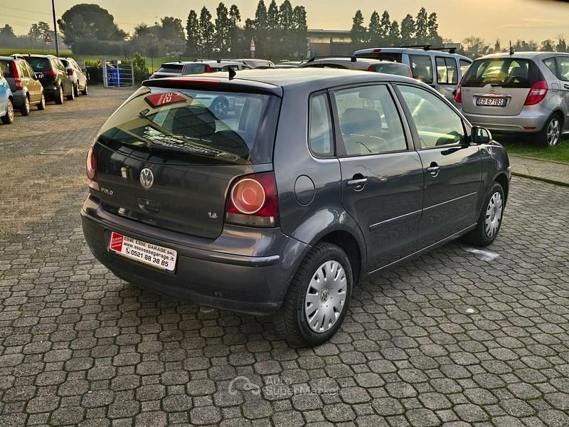 Usata VW Polo Comfortline 80 CV (58 kW) 2007 Grigio Berlina