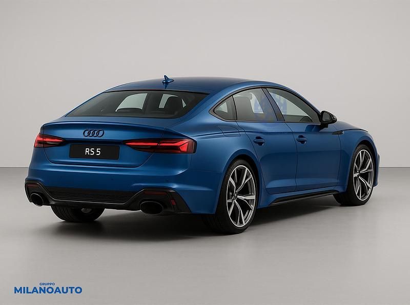 Usata Audi RS5 Sportback Performance 470 CV (345 kW) 2024 Blu Utilitaria