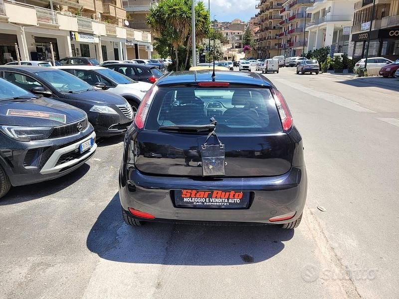 Usata Fiat Grande Punto Street 2014 Nero Utilitaria