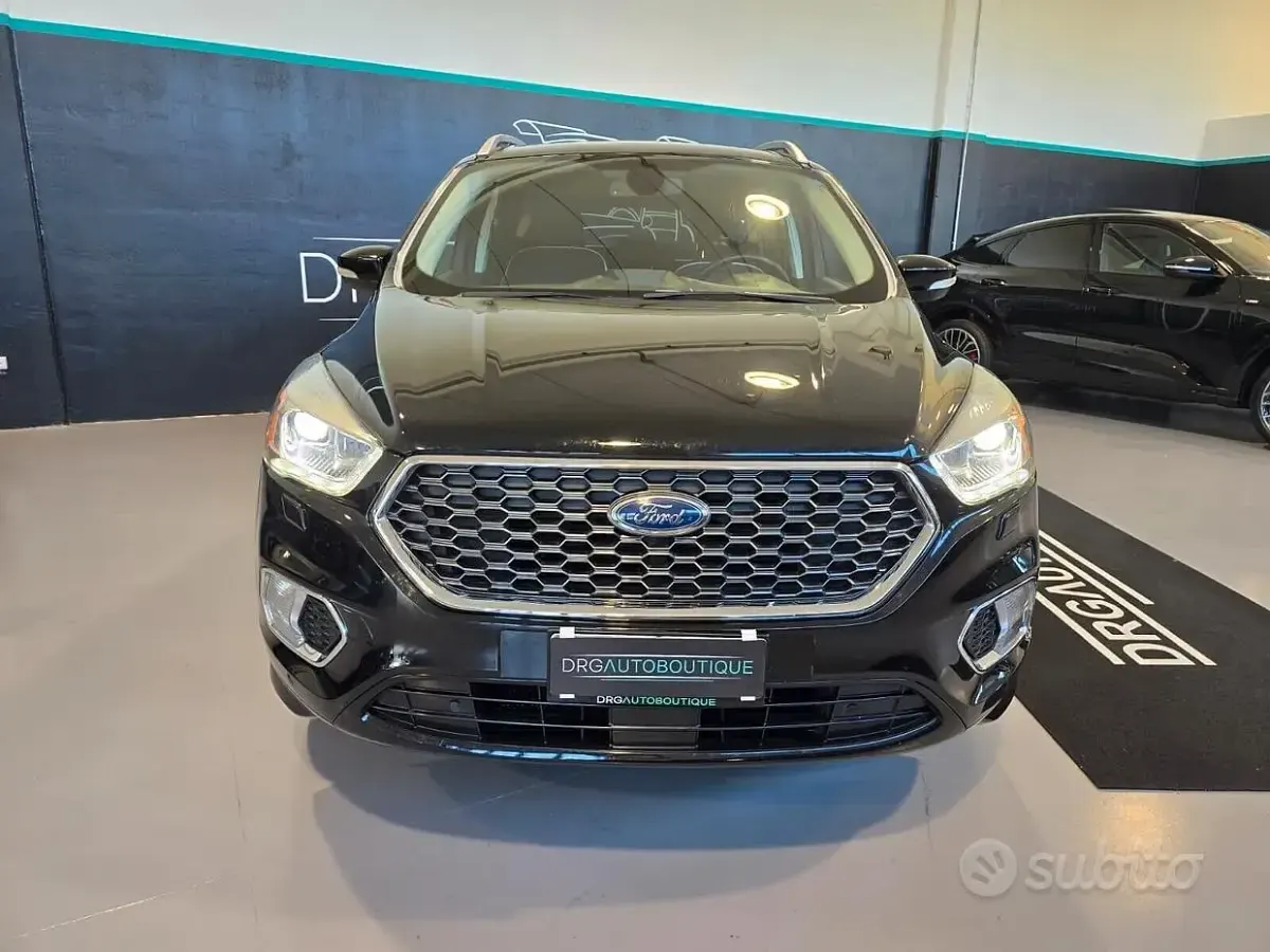 Usata Ford Kuga S 150 CV (110 kW) 2017 Nero SUV