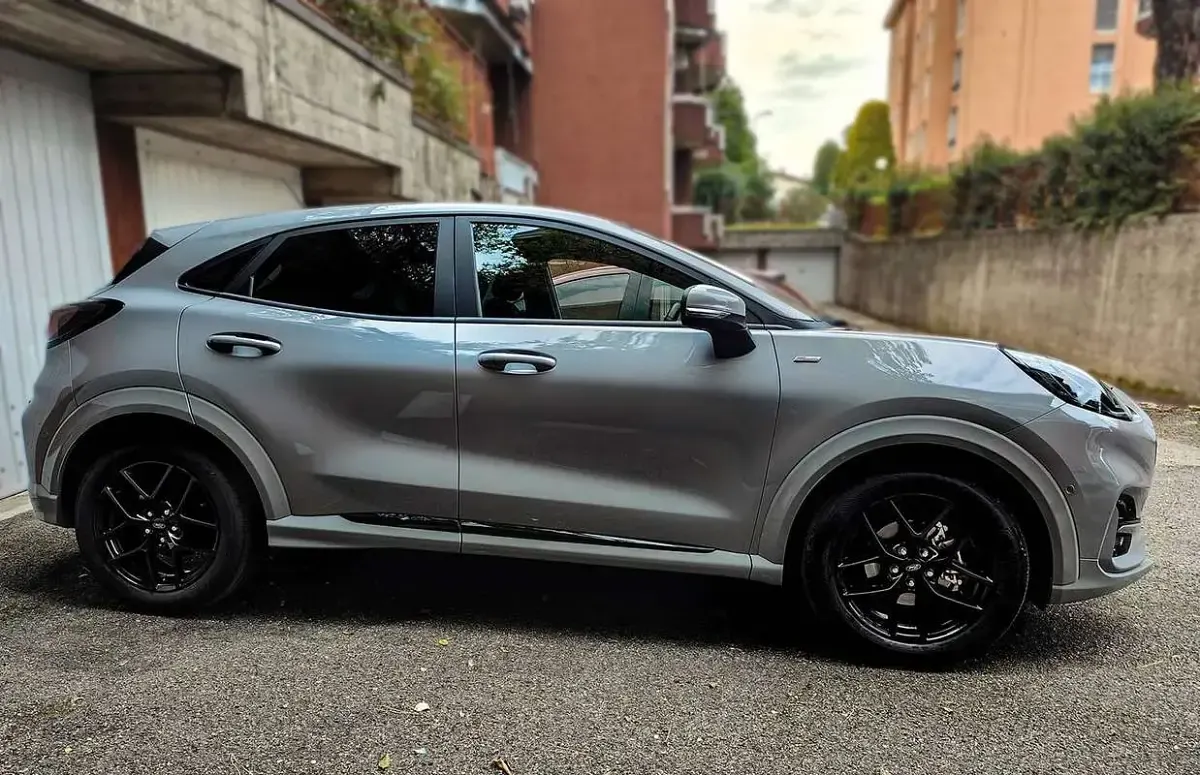 Usata Ford Puma ST-Line 125 CV (91 kW) 2023 Grigio SUV