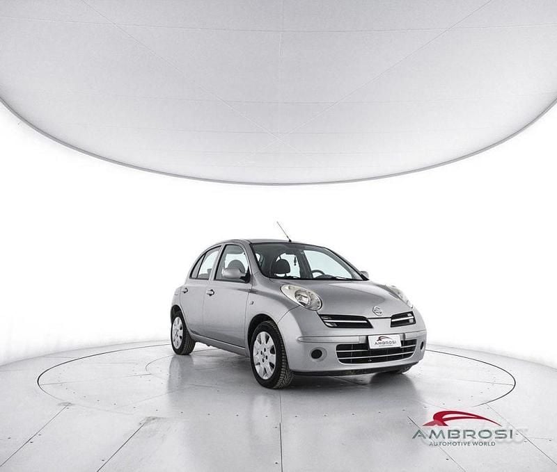 Usata Nissan Micra 80 CV (58 kW) 2006 Grigio