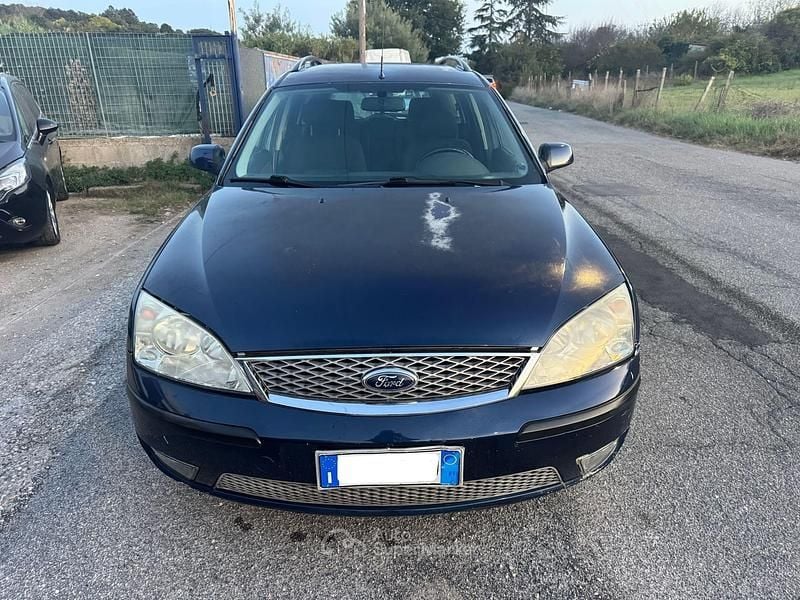 Usata Ford Mondeo 116 CV (85 kW) 2007 Blu Station wagon