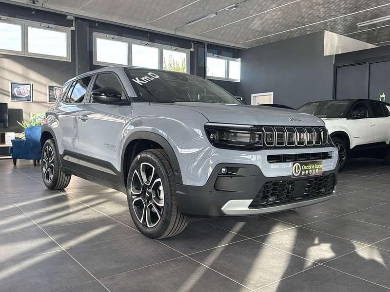 Nuova Jeep Avenger Summit 109 CV (80 kW) 2025 Grigio SUV