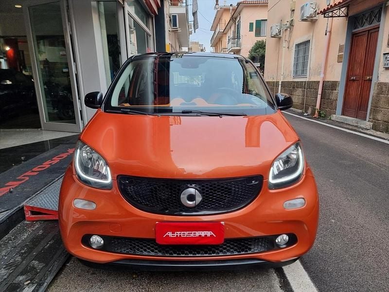 Arancione Usata 2015 Smart ForFour Prime Utilitaria | 7800 € (Buon prezzo) - Immagine 1/4