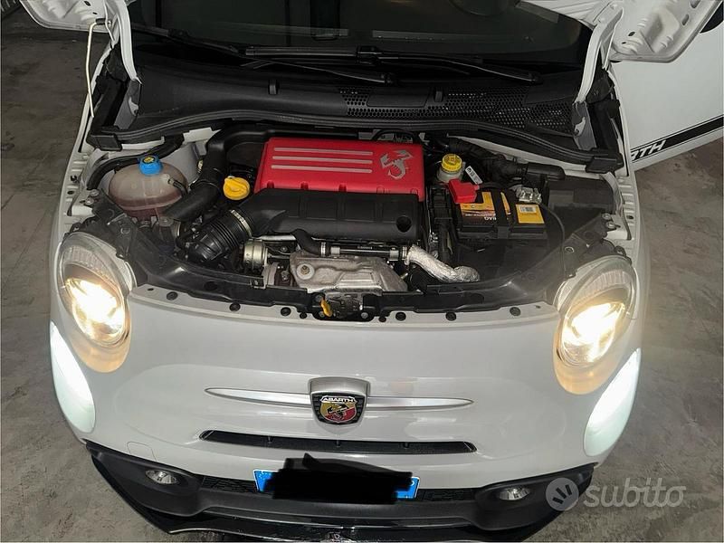 Usata Abarth 595 Pista 165 CV (121 kW) 2020 Bianco Utilitaria