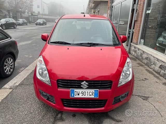 Usata Suzuki Splash 65 CV (47 kW) 2009 Rosso Utilitaria